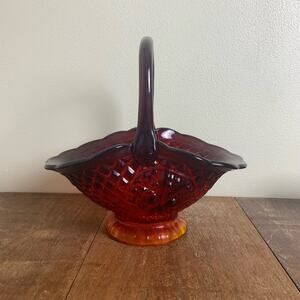 Vintage Large Indiana Amberina Red Orange Glass Basket‎